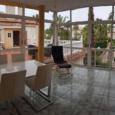 Traumwohnung Mit Herrlicher Terrasse ,wlan Pool, Gruengelegener Anlage Torrevieja